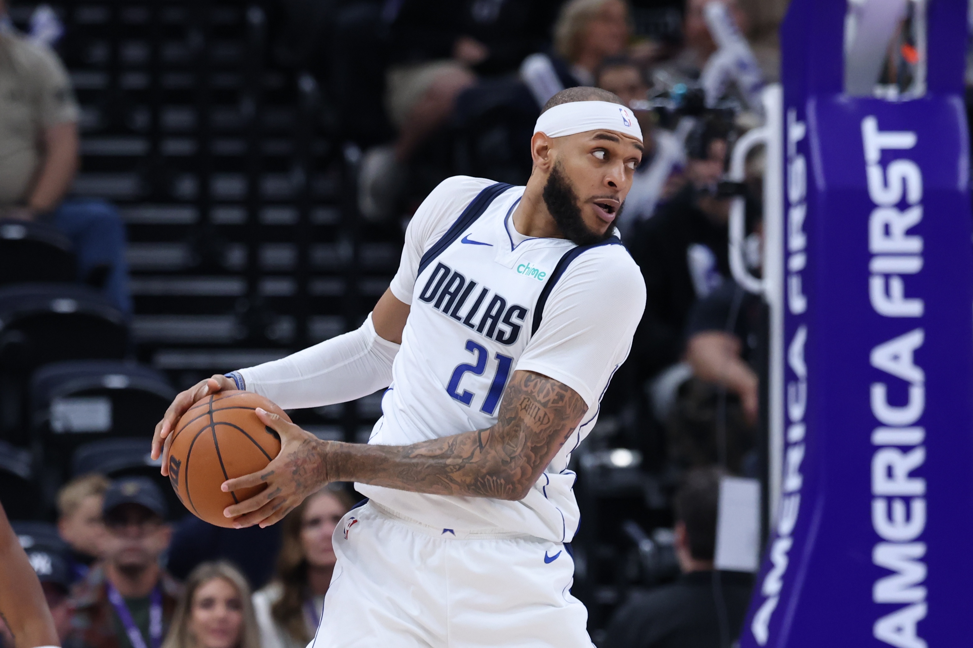 开云体育平台app-已缺席4场！基德：加福德参加了完整训练 明天打湖人会准备好出战