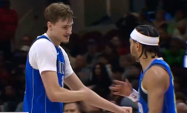 开云体育官方网站-分差20分了！弗拉格飞身大帽哈登&amp;反击助攻内姆哈德三分打停骑士